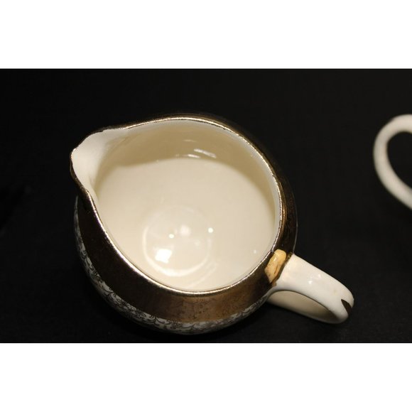 Vintage Sabin Crest O Gold Cream and Sugar Set - USA - 1950’s Approx $25 - Picture 8 of 9